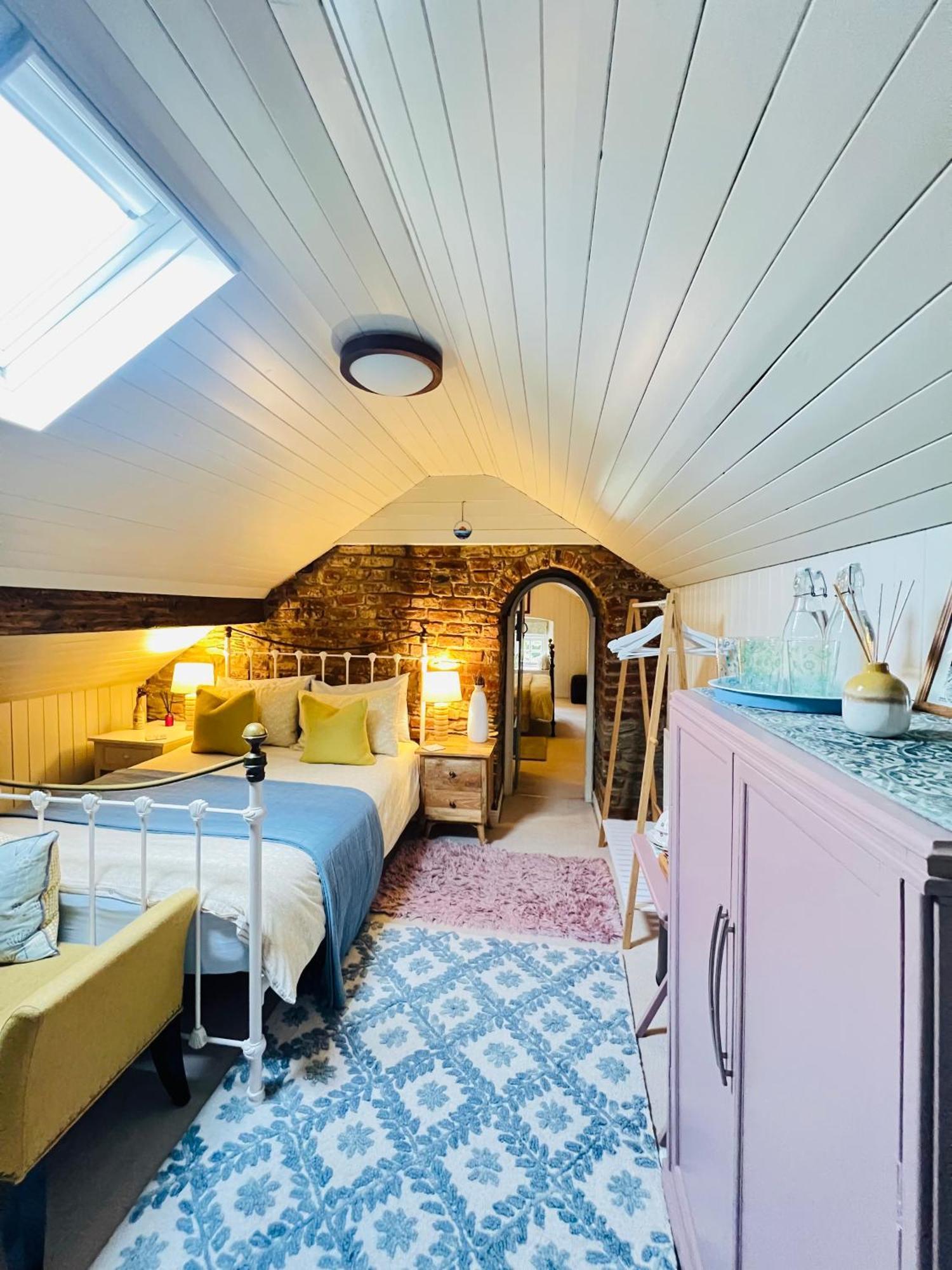 Larchmount House B&B Лондондерри Экстерьер фото